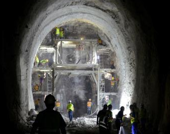 紅豆山隧道修建有多難？都用到了哪些工具